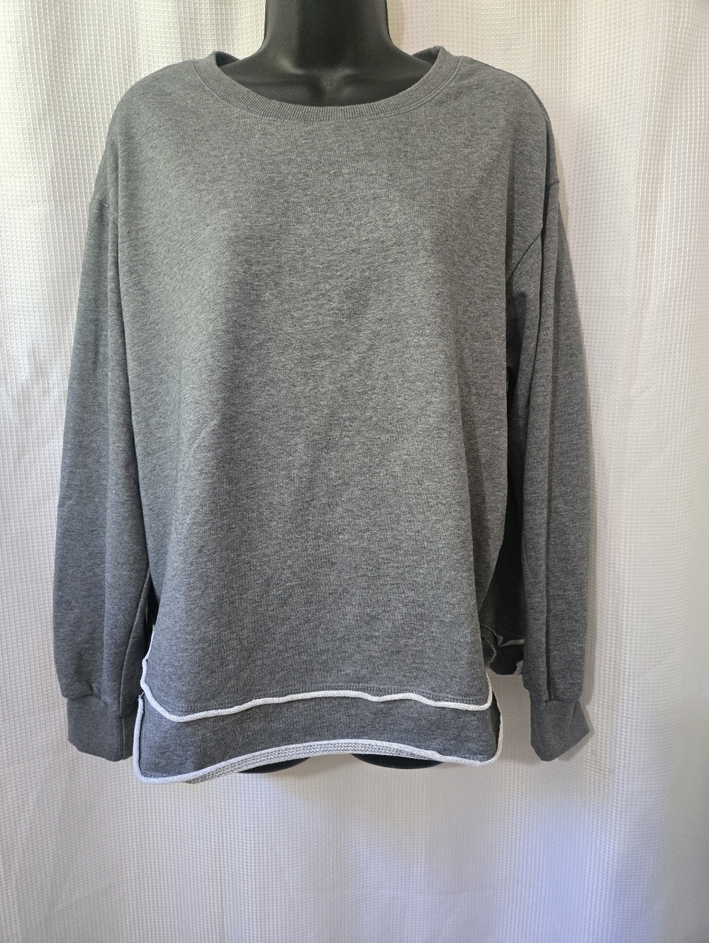 Womens Grey Crewneck Sweater - Casual Everyday Pullover